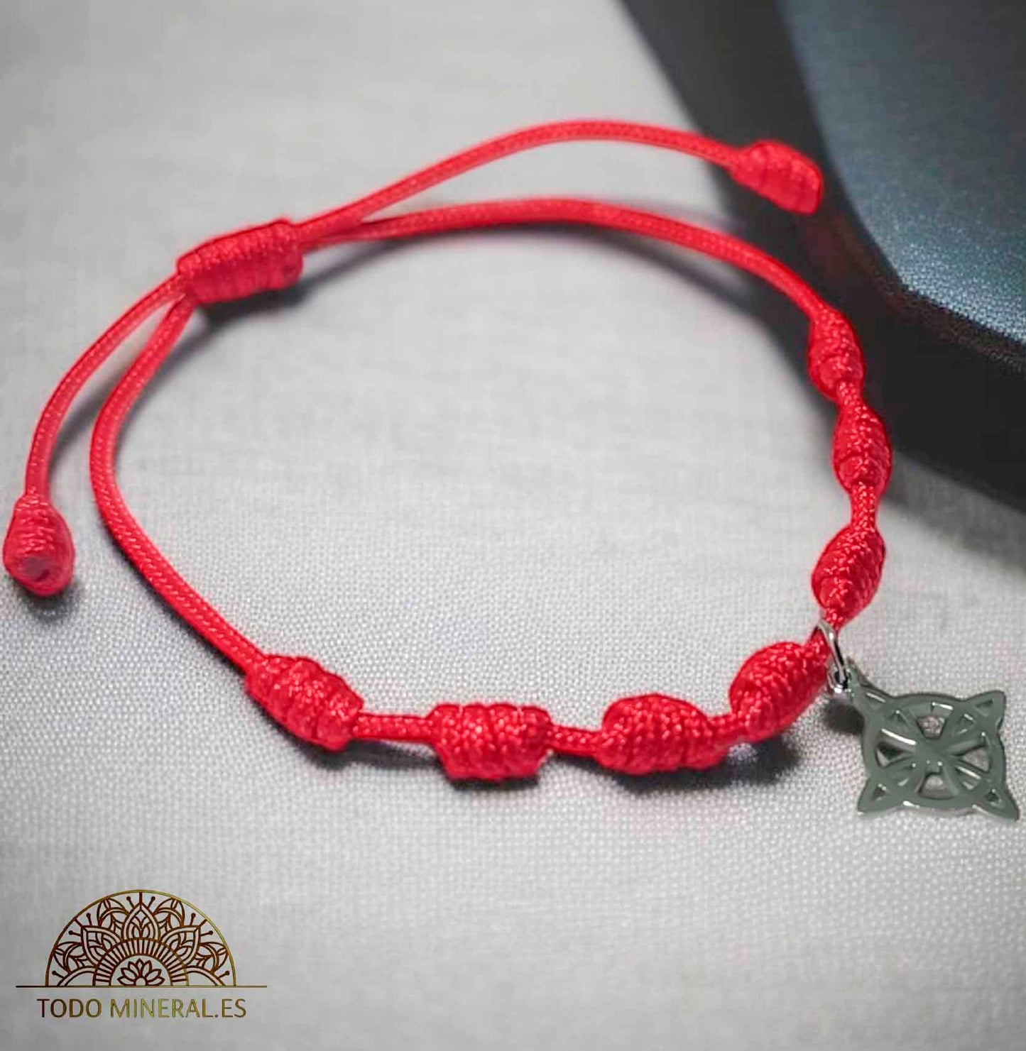 Pulsera 7 Nudos Ajustable Con Dije Nudo De Bruja - TODOMINERAL