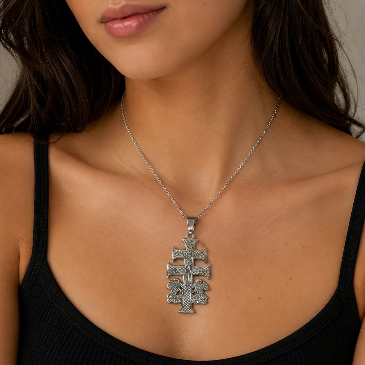 Collar Cruz Caravaca En Acero Inoxidable Con Cadena 40 Cms TODOMINERAL