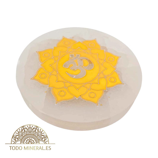 Plato Selenita 10 Cms Para Limpieza Minerales Grabado Símbolo Om Dorado TODOMINERAL