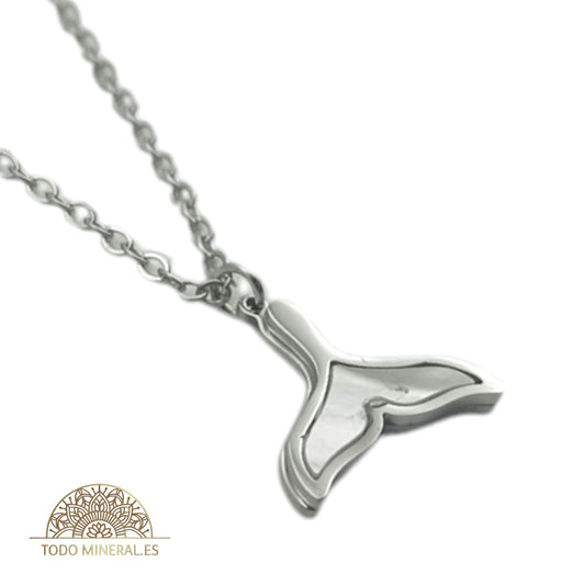 Collar Cola De Ballena Con Nacar y Acero Con Cadena 40 Cms TODOMINERAL