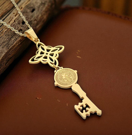 Collar Doble Proteccion Nudo De Bruja LLave San Benito En Acero Inoxidable Con Cadena 45+5 Cms TODOMINERAL