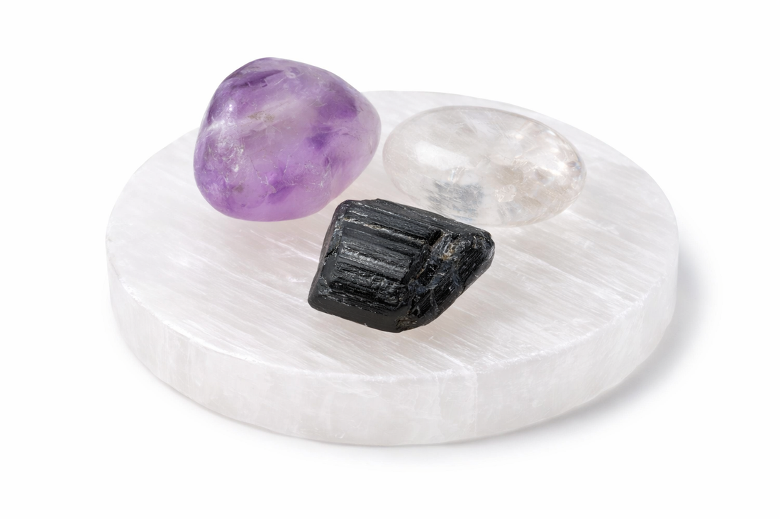 Selenita: propiedades y limpieza energética de minerales y amuletos