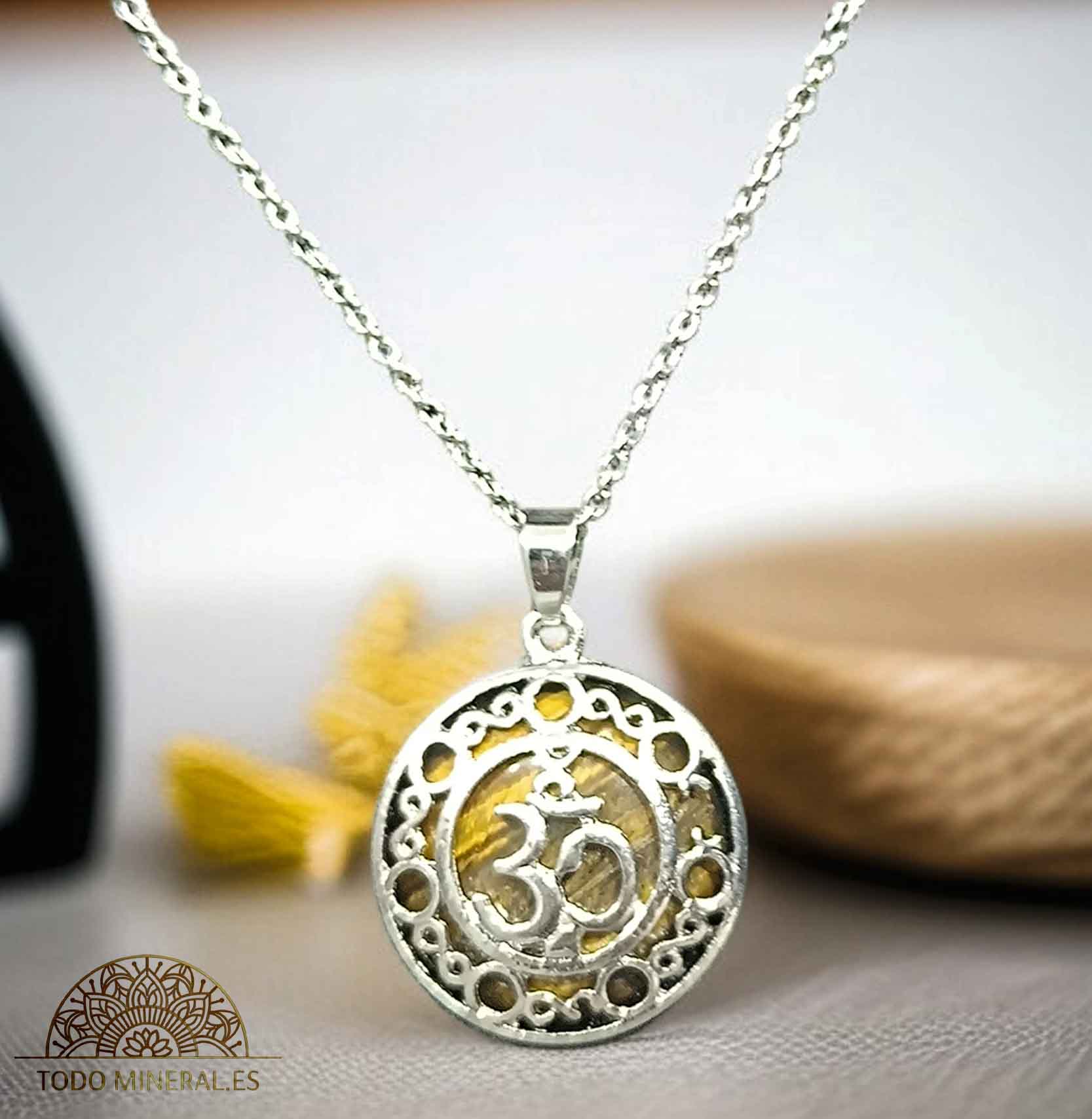 Collar Simbolo Om Con Pedra Ojo De Tigre Y Cadena Acero 45 Cms - TODOMINERAL