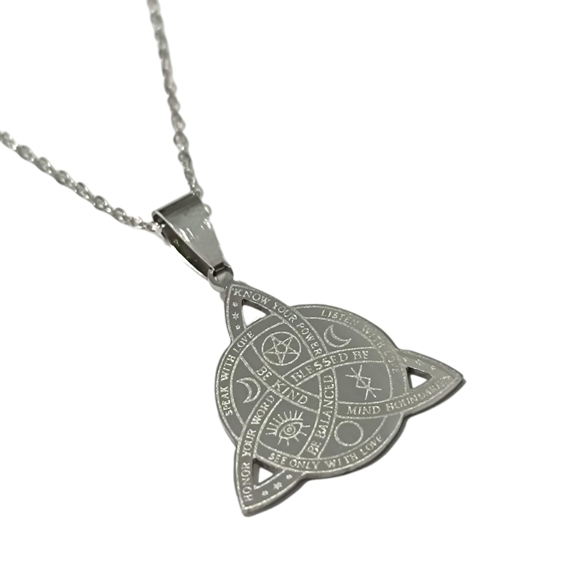Collar Triquetra En Acero Inoxidable Con Cadena 40 Cms TODOMINERAL