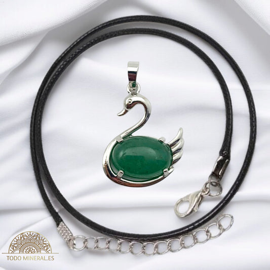 Colgante Cisne Metal Con Piedra Aventurina (INCLUYE CORDON 45 CMS EN NEGRO) TODOMINERAL