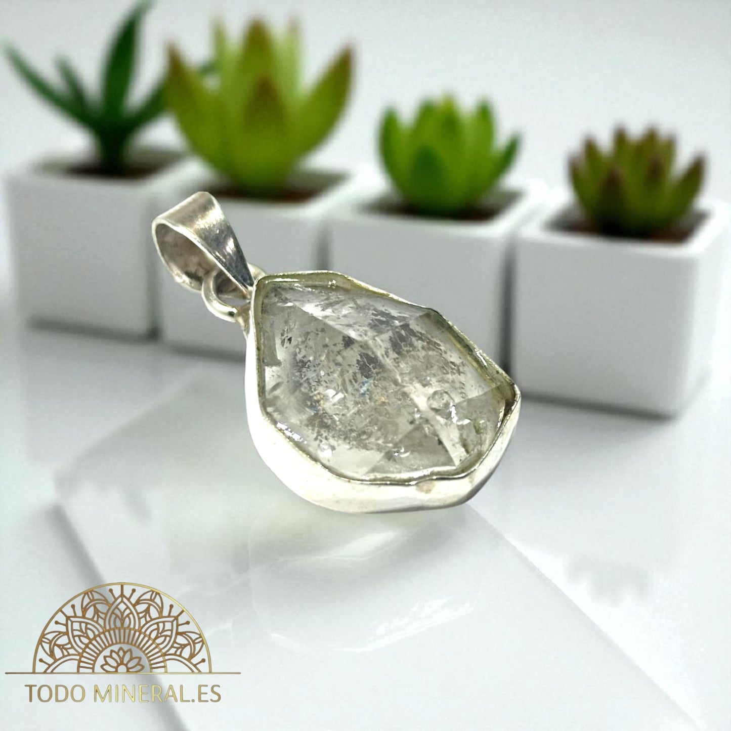 Colgante Plata 925 Con Piedra Natural Cuarzo Cristal 20 mm Aproximadamente PIEZA N2 TODOMINERAL