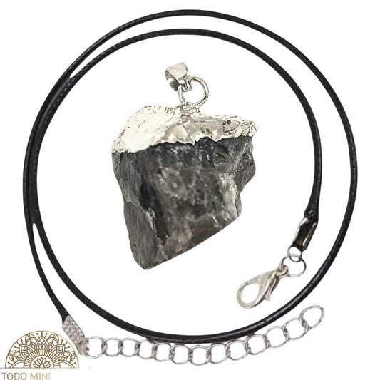 Colgante Natural Cuarzo Ahumado En Bruto Engarzado En Baño Metal 600103425 (INCLUYE CORDON 45 CMS EN NEGRO) TODOMINERAL