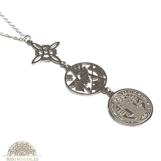Collar Triple Protección Nudo De Bruja Tetragramaton Y San Benito En Acero Con Cadena 45 Cms TODOMINERAL