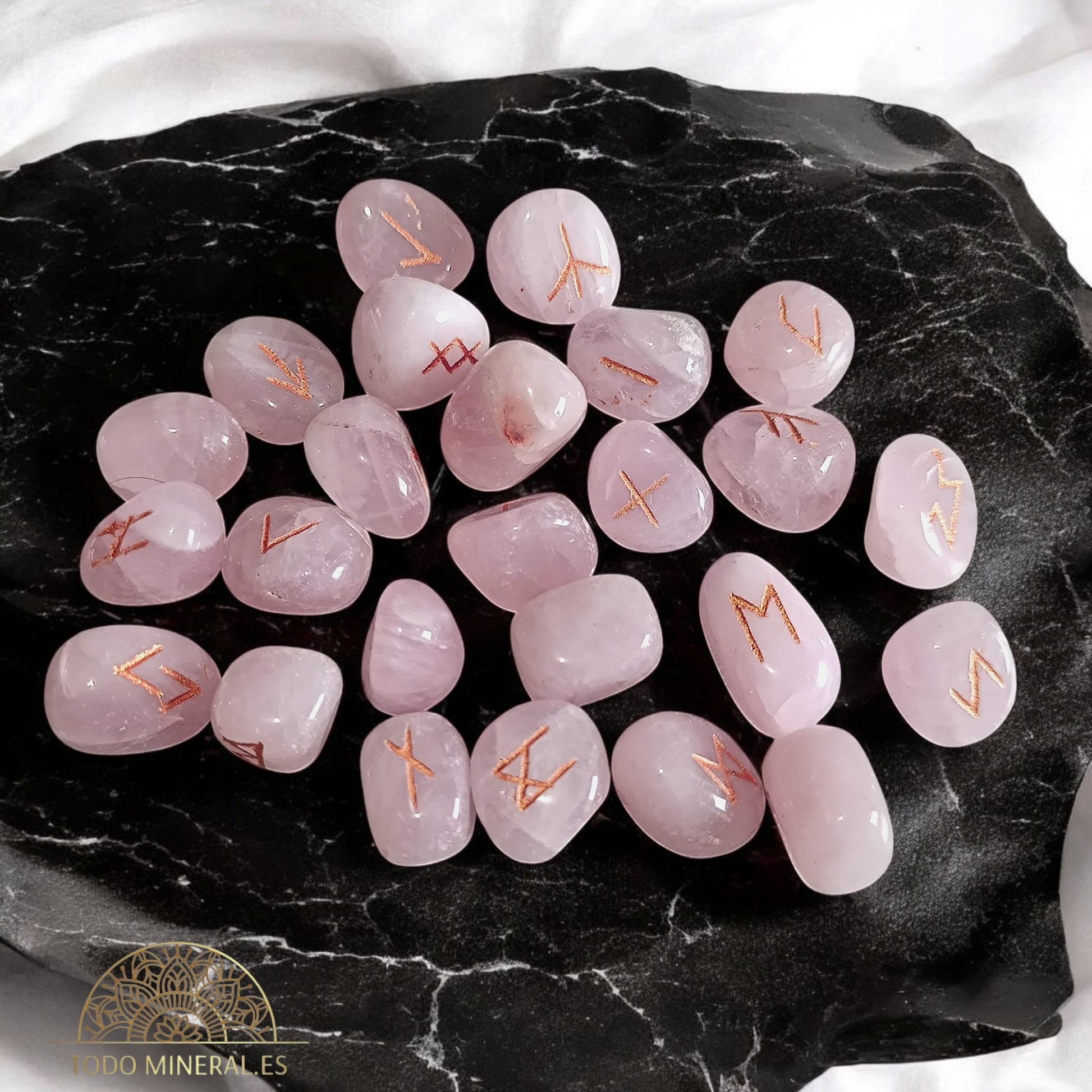 Sets Runas Piedra Natural Cuarzo Rosa (24 RUNAS Y 1 BLANCA) TAROT Y ORÁCULOS