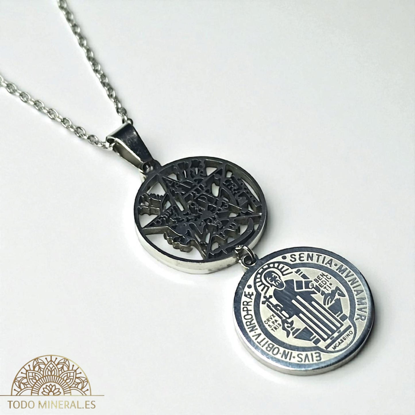 Collar Acero Doble Proteccion Tetragramaton Y San Benito COLGANTE ACERO