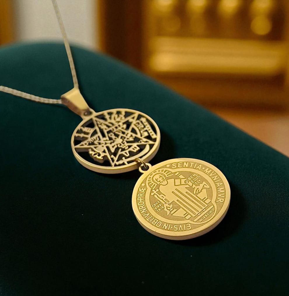 Collar Acero Doble Proteccion Tetragramaton Y San Benito COLGANTE ACERO