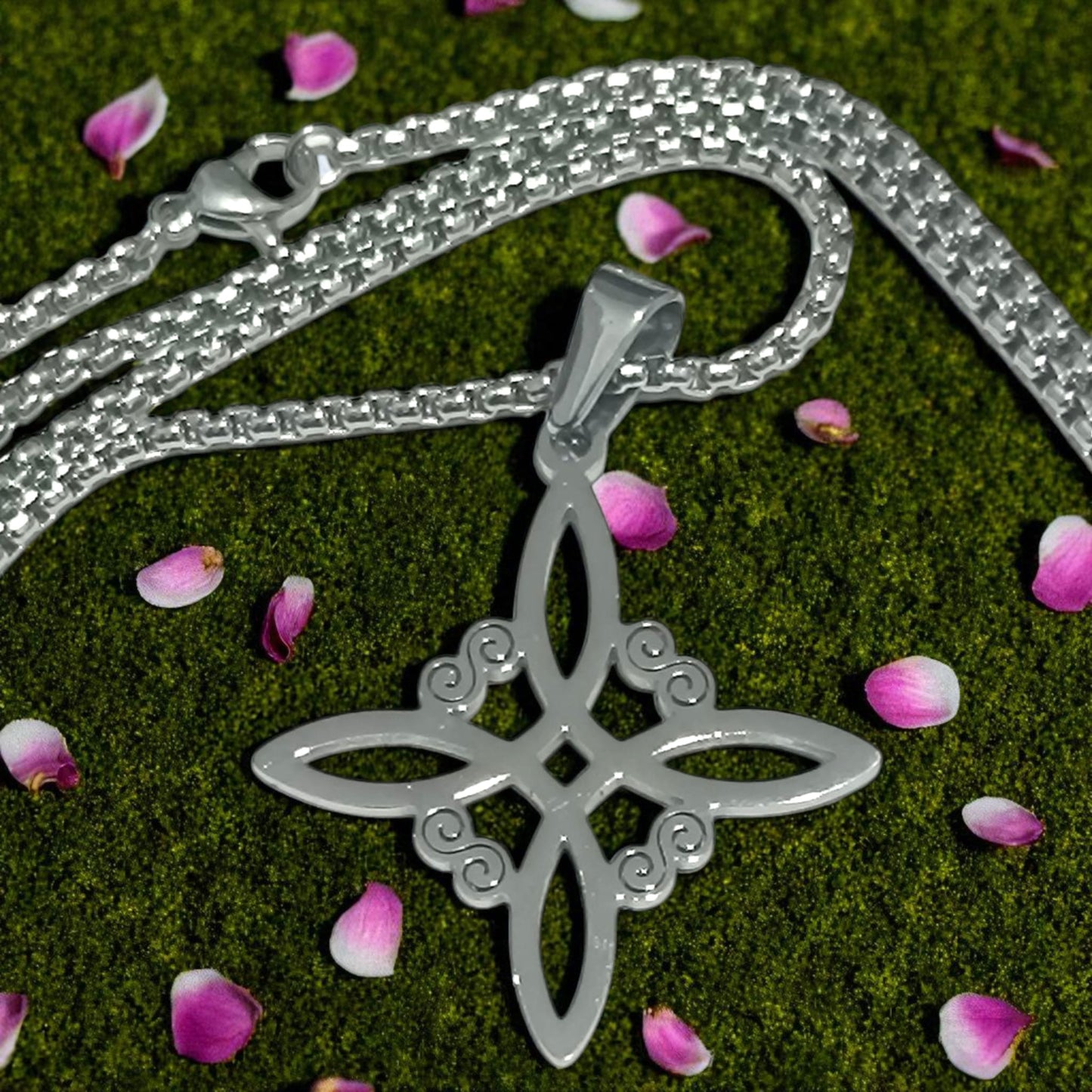 Collar Nudo De Bruja En Acero Inoxidable TODOMINERAL