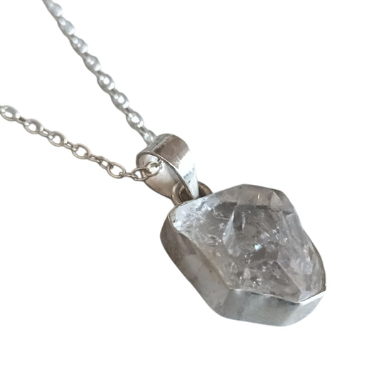 Colgante Plata 925 Con Piedra Natural Cuarzo Cristal 20 mm Aprox Y Cadena Plata 40 centimetros PIEZA N1 TODOMINERAL