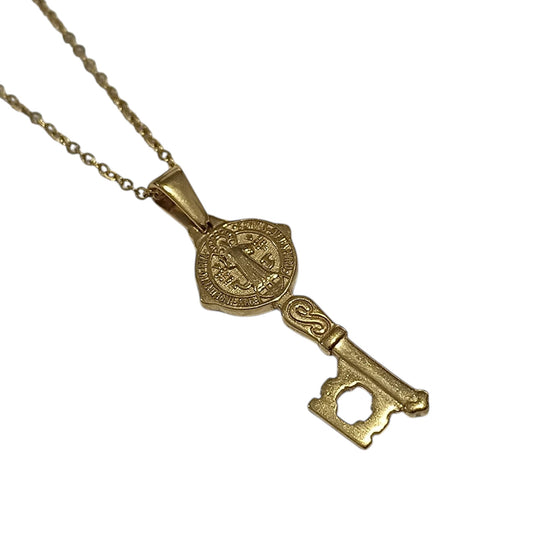 Collar Proteccion LLave San Benito En Acero Dorado Inoxidable ( ELIGE TAMAÑO CADENA)