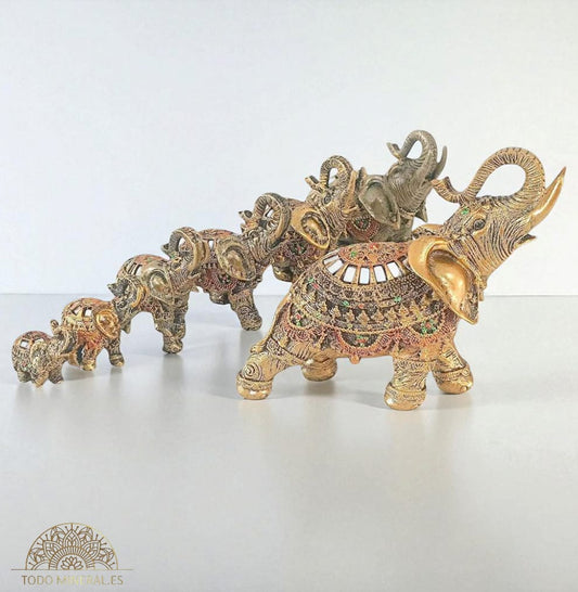 Figuras 7 Elefantes Diferentes Tamaños Desde 6 a 16 Cms  y Azul  600103655 TODOMINERAL